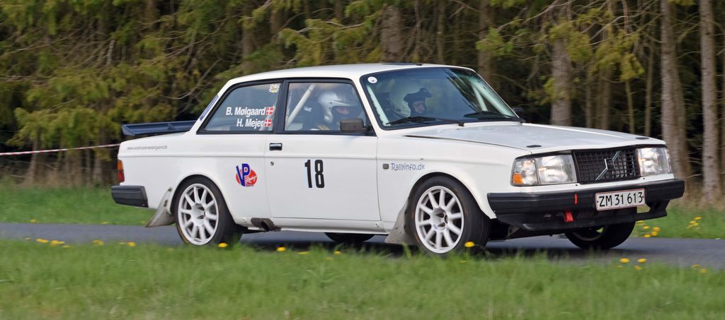 Ikke uventet blev Heino Mejer vinder af generalklassementet i sin Volvo 242 Turbo (1983)